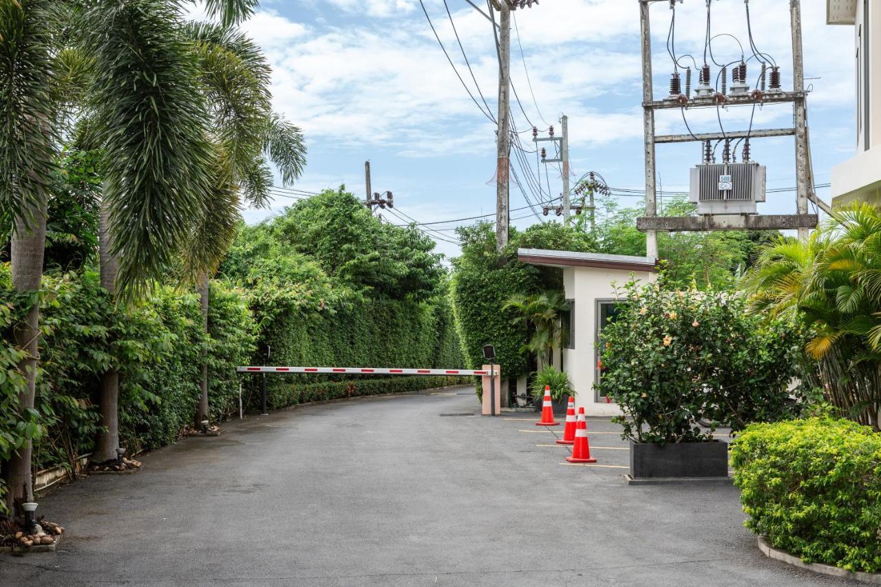 Laem Ka Residence By Tropiclook Rawai Exterior photo
